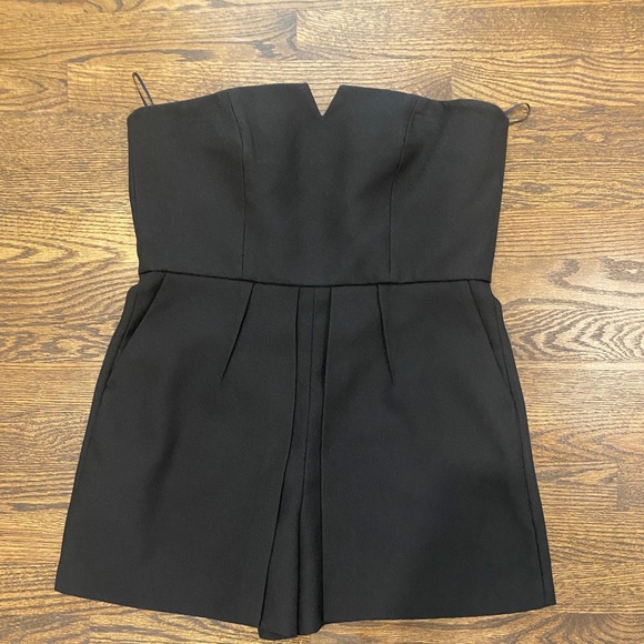 Claudia Pierlot - Picture 5 of 5